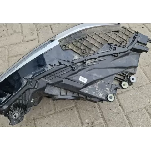 83A941012B фара передня Audi Q3 F3 2020