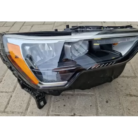 83A941012B фара передня Audi Q3 F3 2020