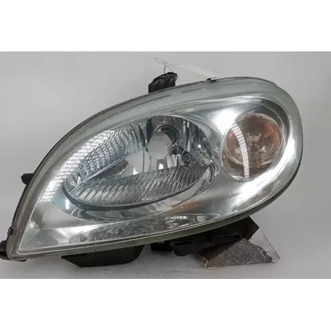 89004405 фара передняя Citroen Saxo 2000