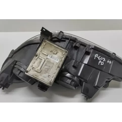 89010167 фара передняя Peugeot 607 2009