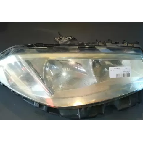 89307000.VALEO фара передня Renault Megane II 2003