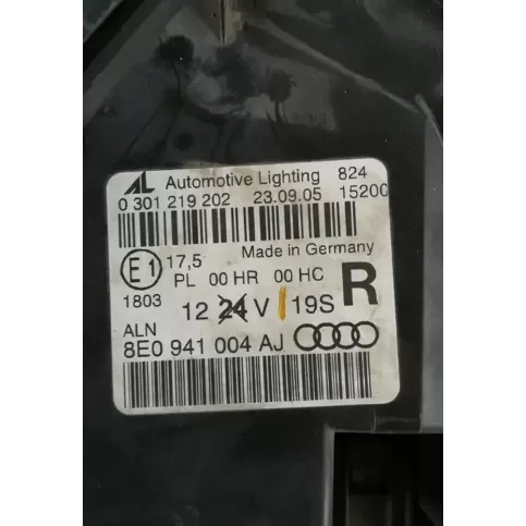8E0941004AJ фара передня Audi A4 S4 B6 8E 8H 2000
