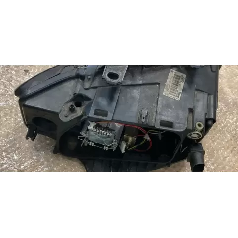 8E941003P фара передня Audi A4 S4 B6 8E 8H 2003