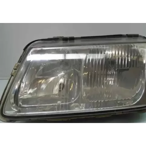 8L0941029 фара передня Audi A3 S3 8P 1997