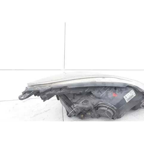 90043921 фара передня Opel Corsa D 2006