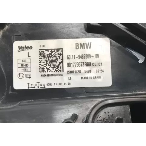9017795ZZR09 фара передня BMW 1 F40 2021