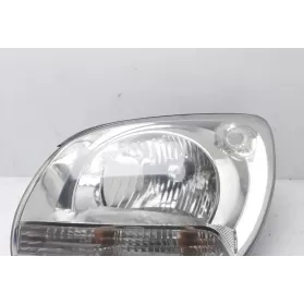 921011F011 фара передня KIA Sportage 2004
