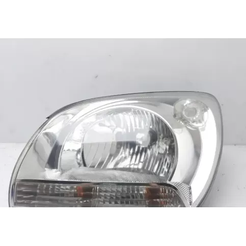 921011F011 фара передня KIA Sportage 2004