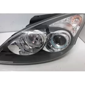 92101BN000 фара передняя Hyundai i30 2011