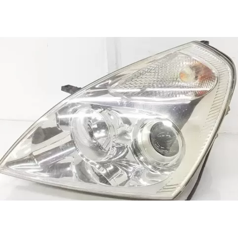 92101D020 фара передняя KIA Carnival 2006