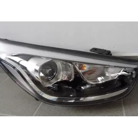 92102-25 фара передняя Hyundai ix35 2015