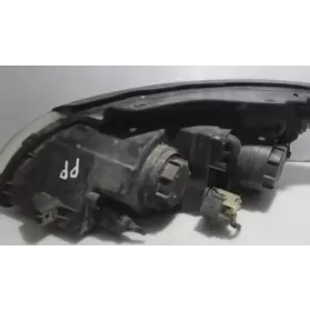 92102-2LXX фара передняя Hyundai i30 2008