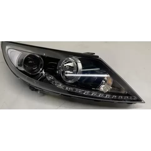 921023U310 фара передня KIA Sportage 2014