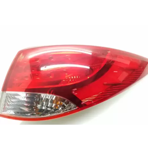 924022Y0 фара передня Hyundai ix35 2011