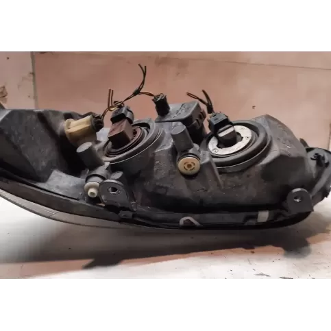 93175369 фара передня Opel Astra G 1998