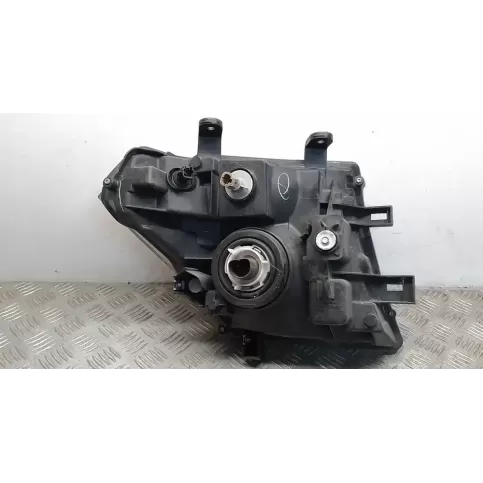 949615 фара передняя Nissan Navara D40 2005