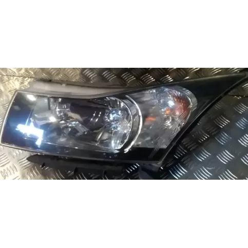 95137777 фара передняя Chevrolet Cruze 2011