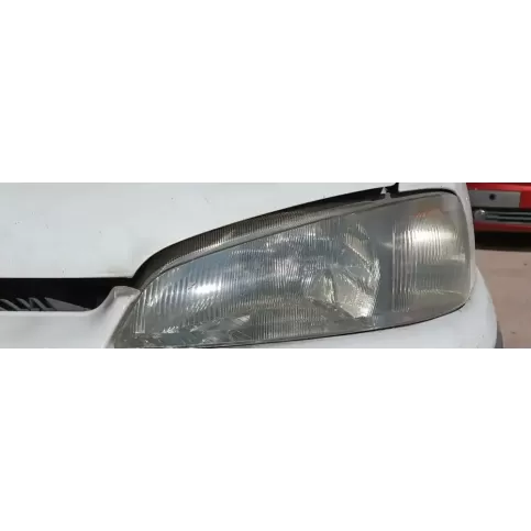 9644998280 фара передняя Peugeot 1007 2006