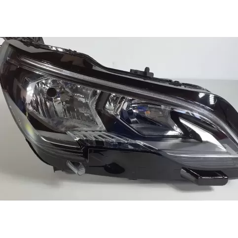 9819478080 фара передняя Peugeot 5008 2018