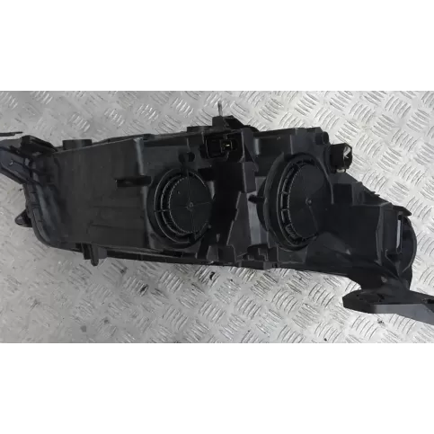 9829465580 фара передня Opel Corsa F 2020