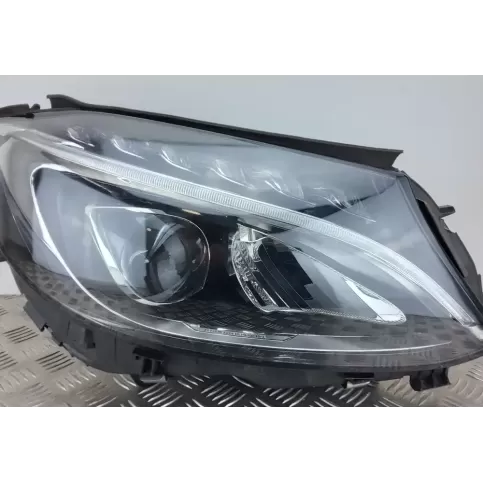 A2059063803 фара передняя Mercedes-Benz C W205 2016