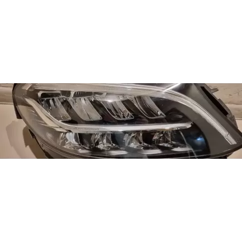 A2059065504ZK фара передняя Mercedes-Benz C AMG W205 2019