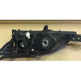 BN8V510L0C фара передня Mazda 3 I 2005
