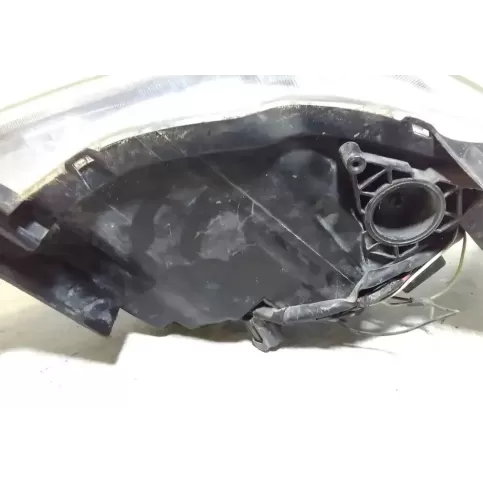 C2355104C фара передня Mazda 5 2009