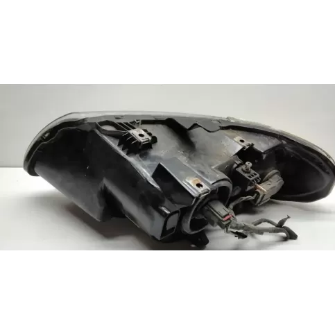 CS205A001R фара передняя Chrysler Voyager 2003