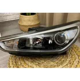 G492122010 фара передня Hyundai i30 2017