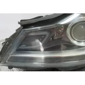 LE09D6220 фара передняя Mercedes-Benz C W204 2008
