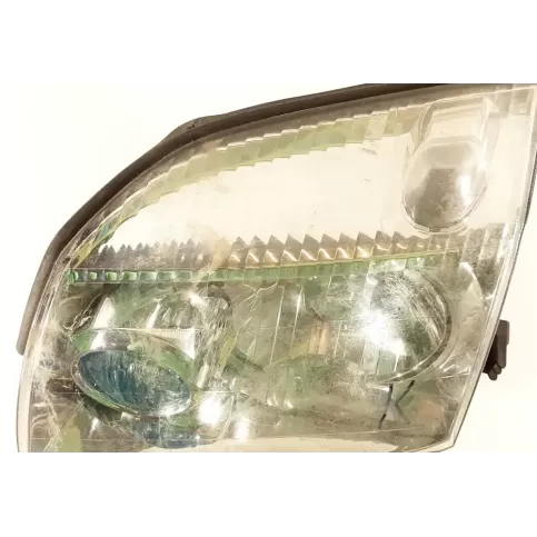SAEI5Y202 фара передняя Nissan X-Trail T30 2002