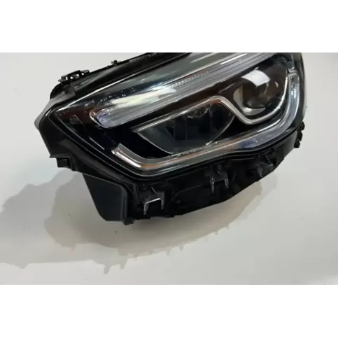 004ZGS004 фара передняя Mercedes-Benz GLA H247 2020