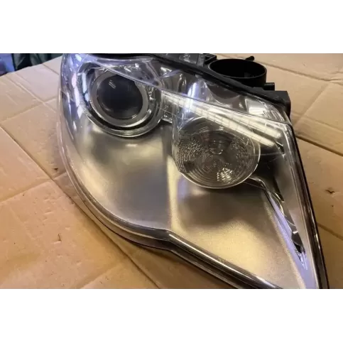 00945202103048 фара передняя Volkswagen Touareg I 2007