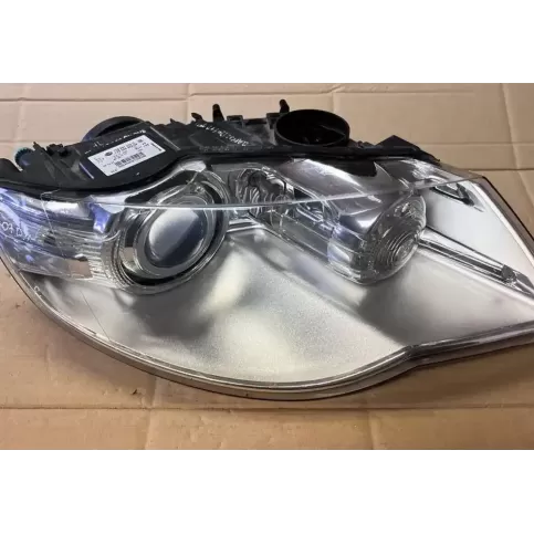 00945202103048 фара передняя Volkswagen Touareg I 2007