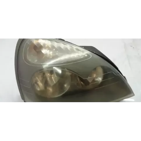 0102040004 фара передняя Renault Clio II 2004