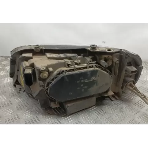 0301182202AL фара передняя Volkswagen Sharan 1995