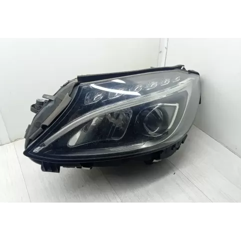 030128463304 фара передняя Mercedes-Benz C W205 2015