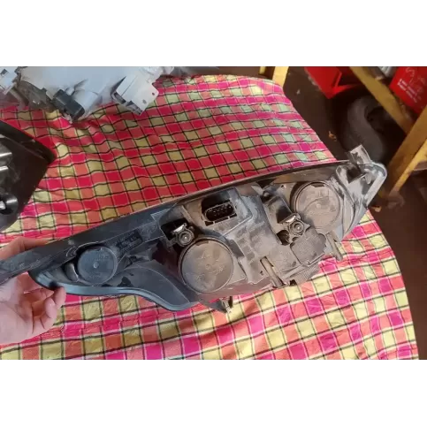 04615099900010 фара передняя Ford B-MAX 2014