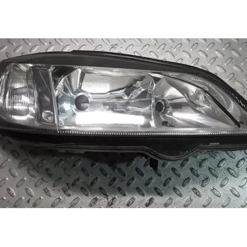 084421116R фара передняя Opel Astra G 2000