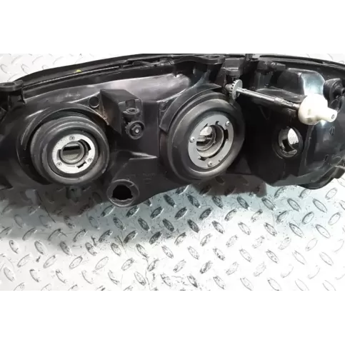 084421116R фара передняя Opel Astra G 2000