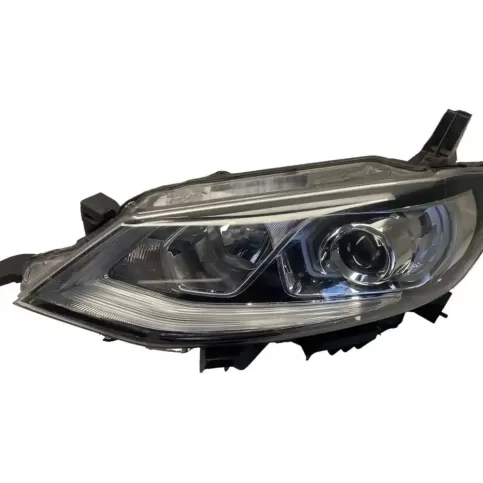 10018066 фара передняя Nissan Pulsar 2014