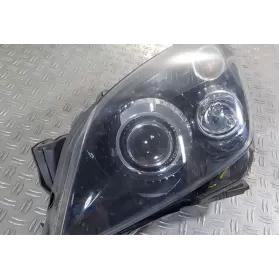 13252433 фара передняя Opel Astra H 2004