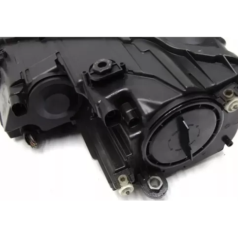 13514267090 фара передняя Volkswagen Jetta VI 2015