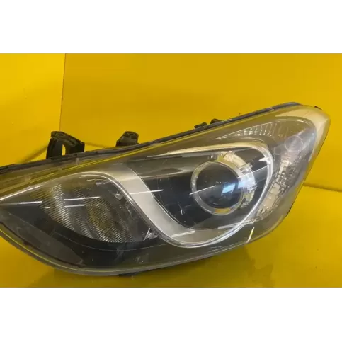 14287 фара передняя Hyundai i30 2012