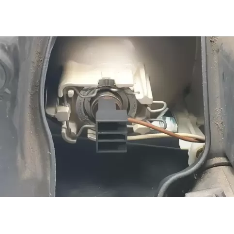 14734400R фара передняя Volvo C70 1998