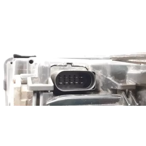 15811700 фара передняя Audi A8 S8 D3 4E 2003