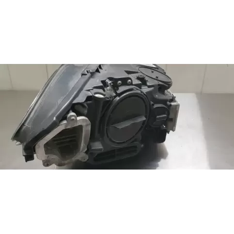 1EL010131 фара передняя BMW 5 F10 F11 2015