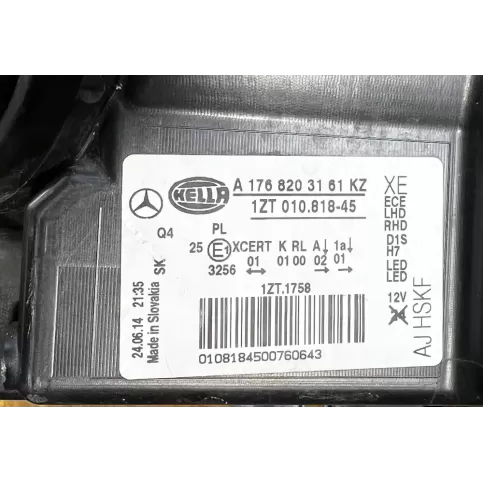 1ZT01081845 фара передняя Mercedes-Benz A W176 2016