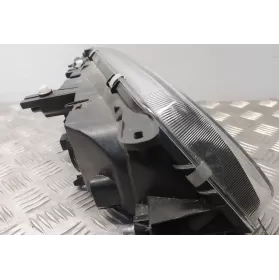 205490B фара передняя Mazda 626 2002